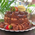 NAKED CAKE CHOCOLATE C/ MORANGO